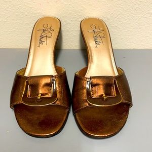 Cute copper sling back kitten heel!